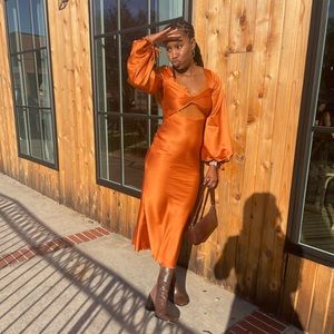 ASOS rust long sleeved dress - size 4